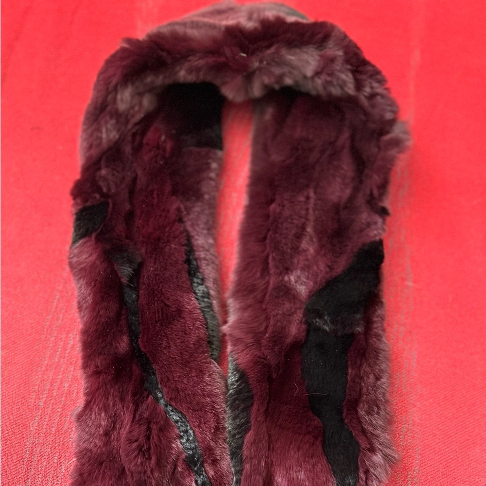 Luxurious Burgundy Rex Chinchilla Fur Scarf